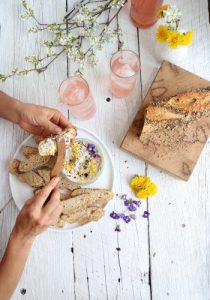 ONLINE HERBAL MEDICINE MAKING COURSE